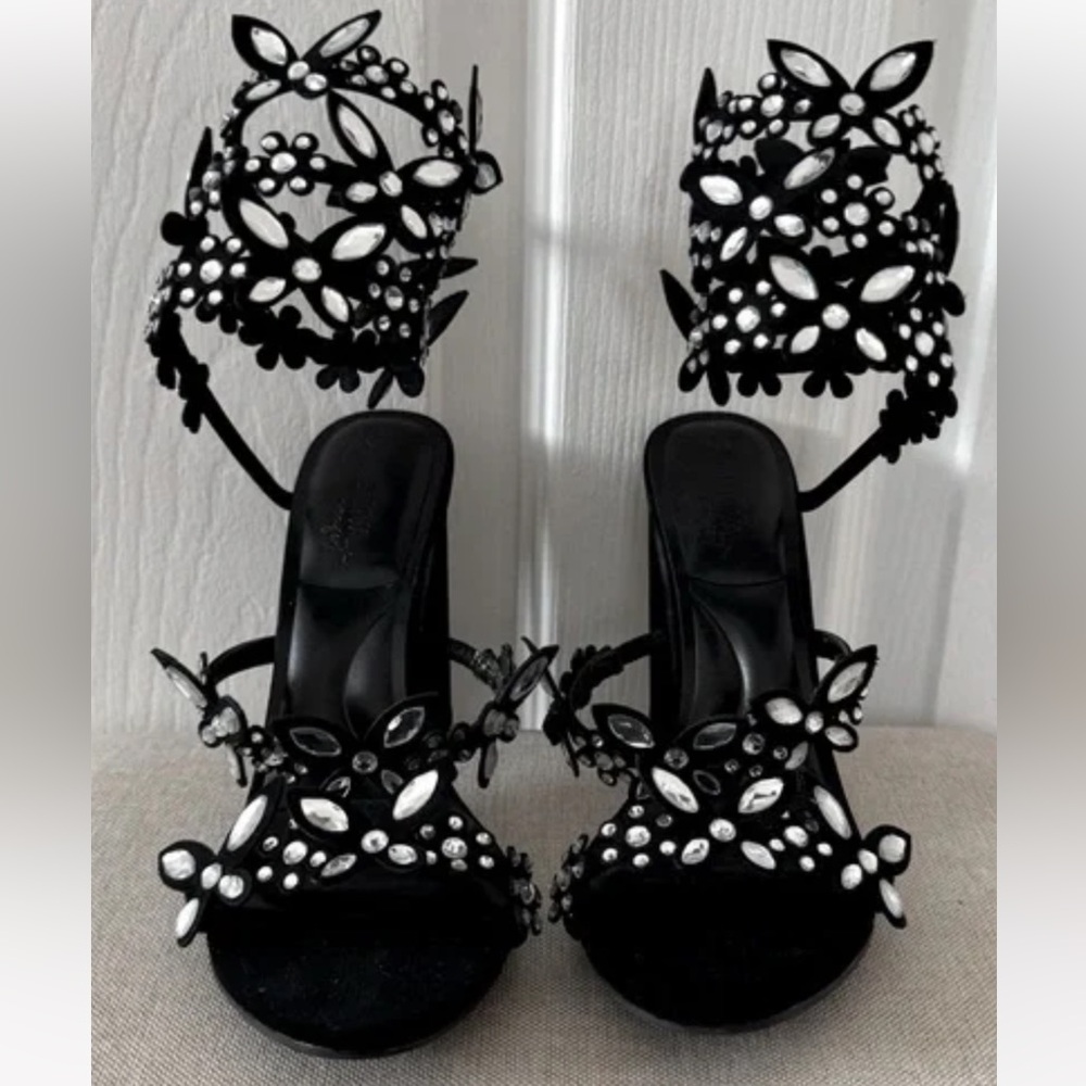 Wild Diva Black Jeweled Floral High Heel Sandals